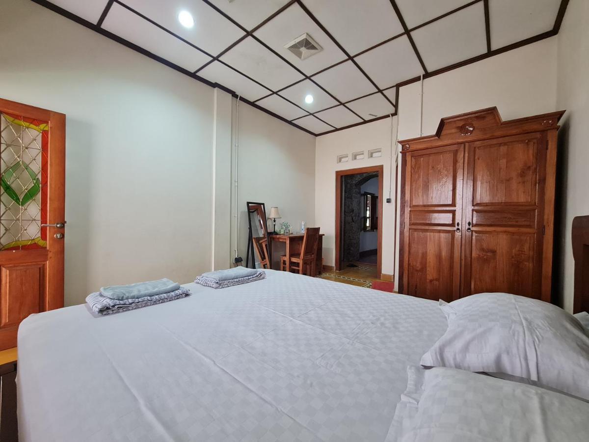 יוגיאקרטה Omah Pitoe Yogya Homestay מראה חיצוני תמונה